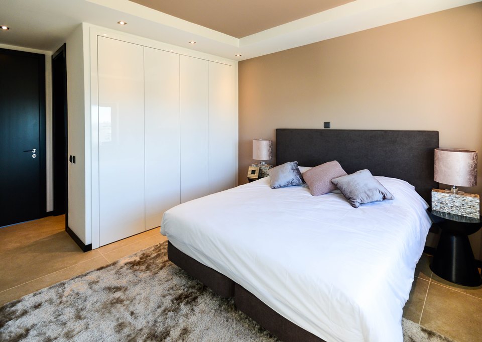 Penthouse, Alvor