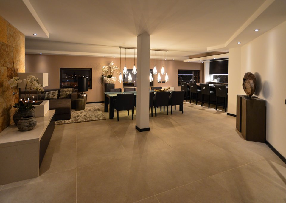 Penthouse, Alvor